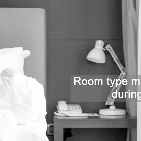 アパートホテル リニャーノサッビアドーロ 3*