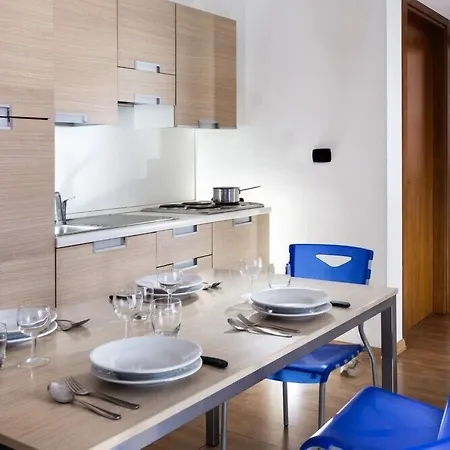 Esperya Aparthotel 3*