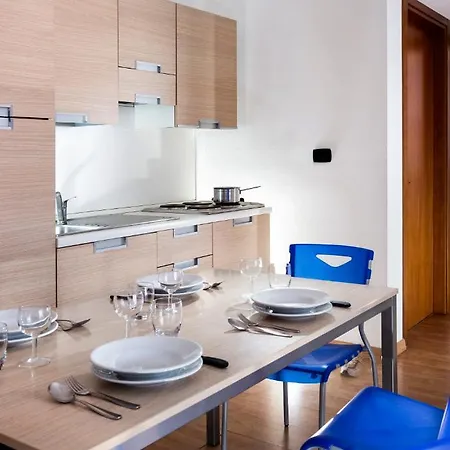 Esperya Apartmanhotel