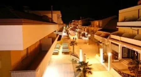 Esperya Apartmanhotel
